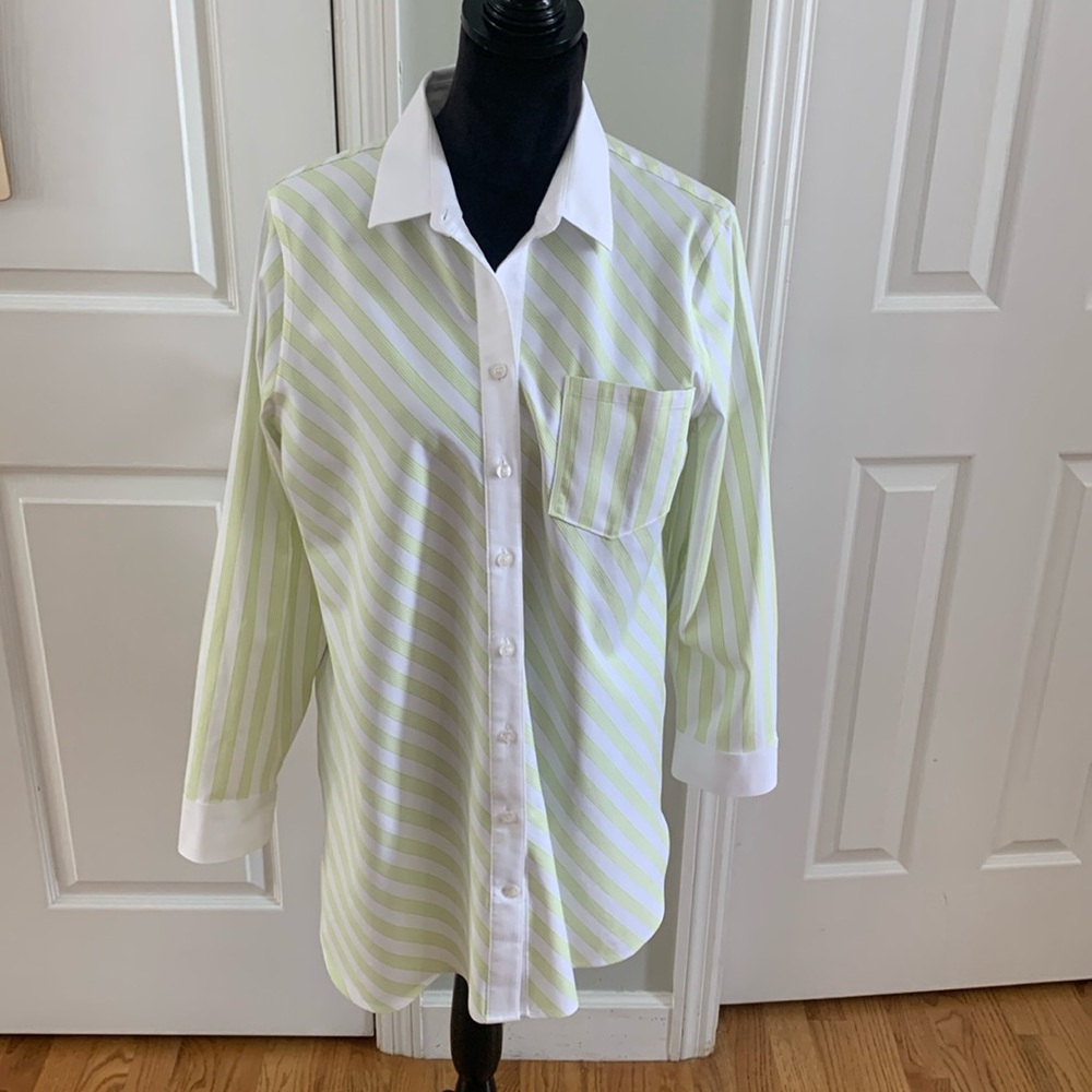 Chico’s Green Stripe No Iron Chic Stretch Button Up Shirt- Size 2 (L)